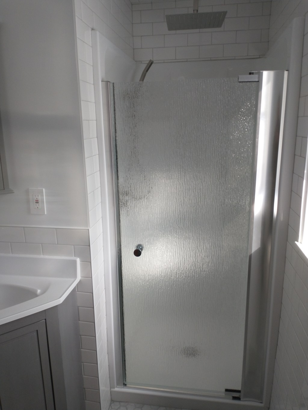 Minimalist Bathroom Remodel